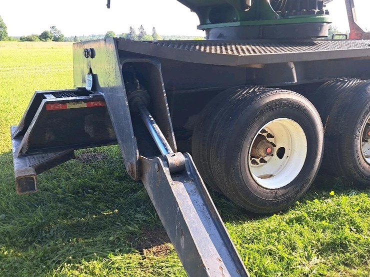 2016-deere-437e-image-38