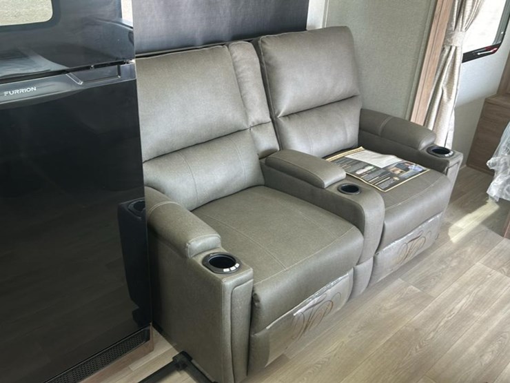 #140-•-2025-grand-design-imagine-xls-22mle-camper-image-63