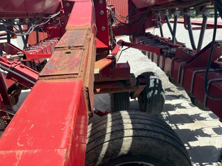 case-ih-5500-image-35