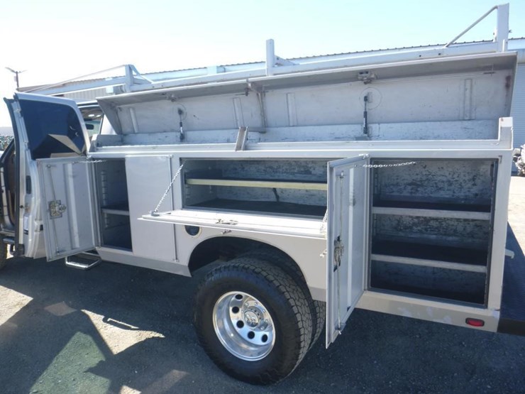 1999-dodge-ram-3500-image-9
