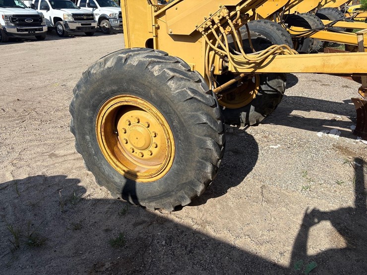 caterpillar-140g-image-13