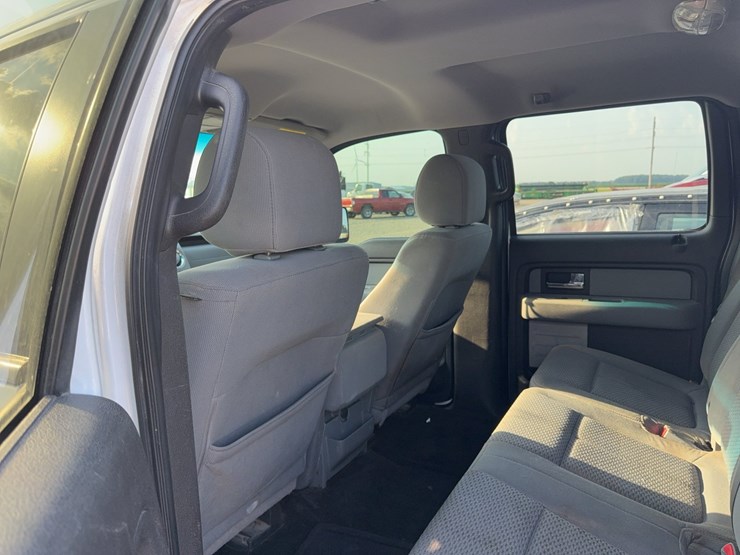 2012-ford-f150-image-28
