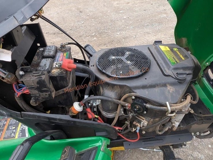 john-deere-x300-image-11