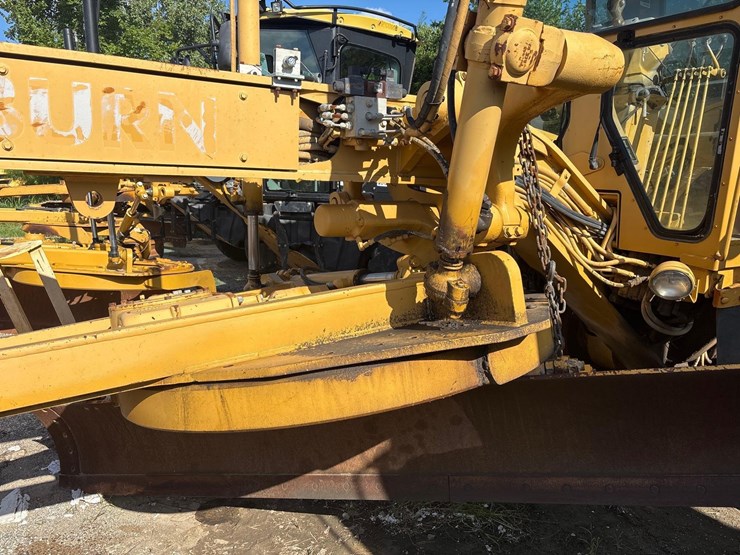 caterpillar-140g-image-11
