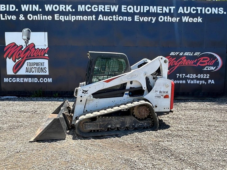 2017-bobcat-t750-image-1