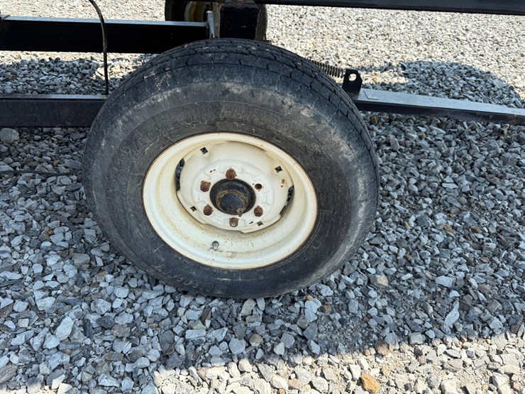john-deere-630d-image-40