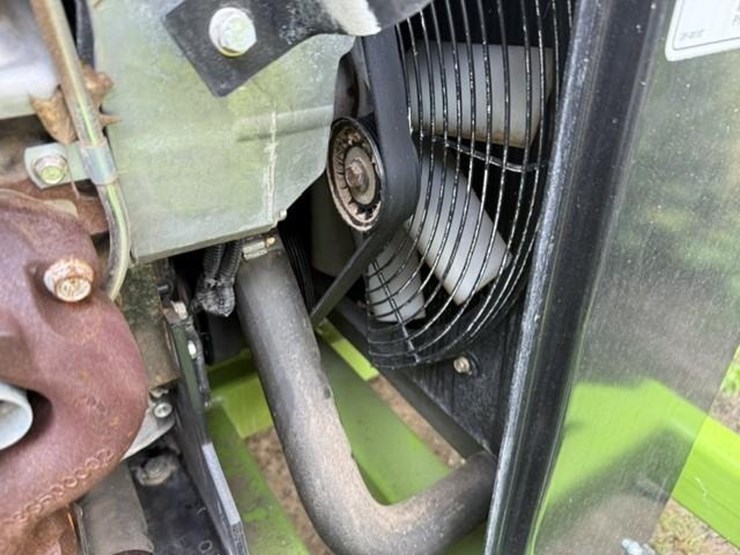 #159-•-2024-dyna-products-v12-31-towable-brush-chipper-image-30