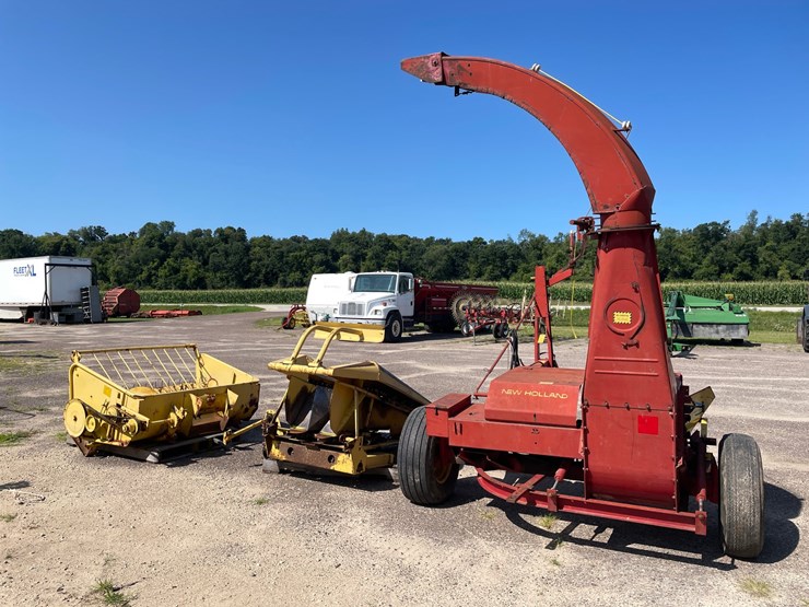 new-holland-s717-image-6