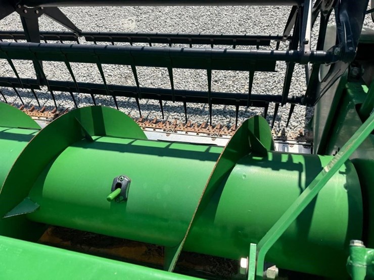 2006-john-deere-630f-image-48