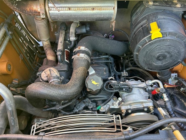 2011-case-sr200-image-14