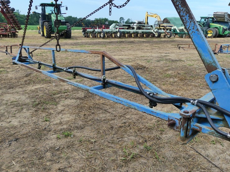 3pt-200-gal-boom-sprayer-image-6