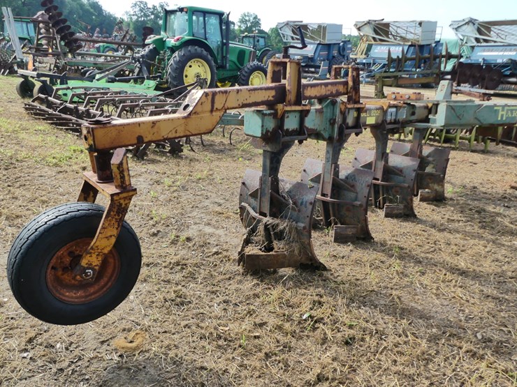 harrell-8205-image-3