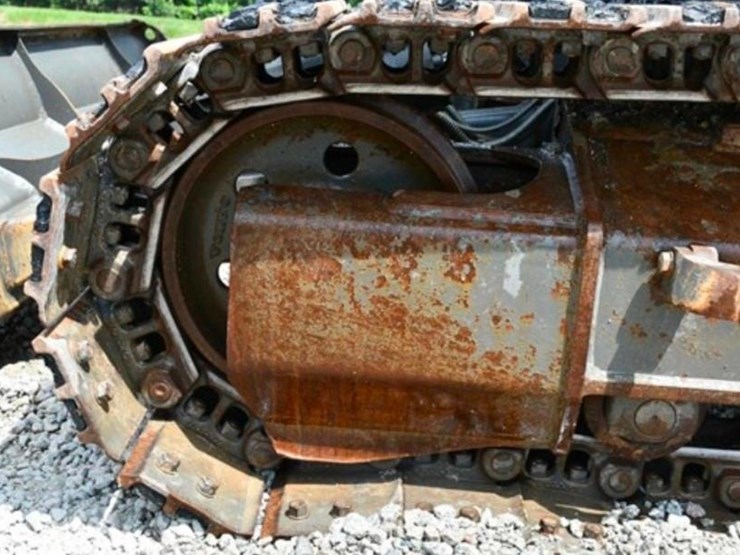 2021-volvo-ecr145el-image-8