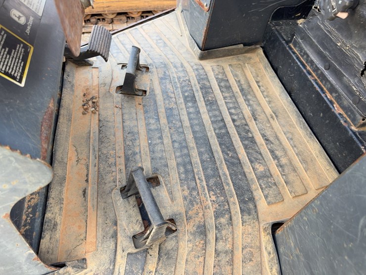 deere-450j-image-38