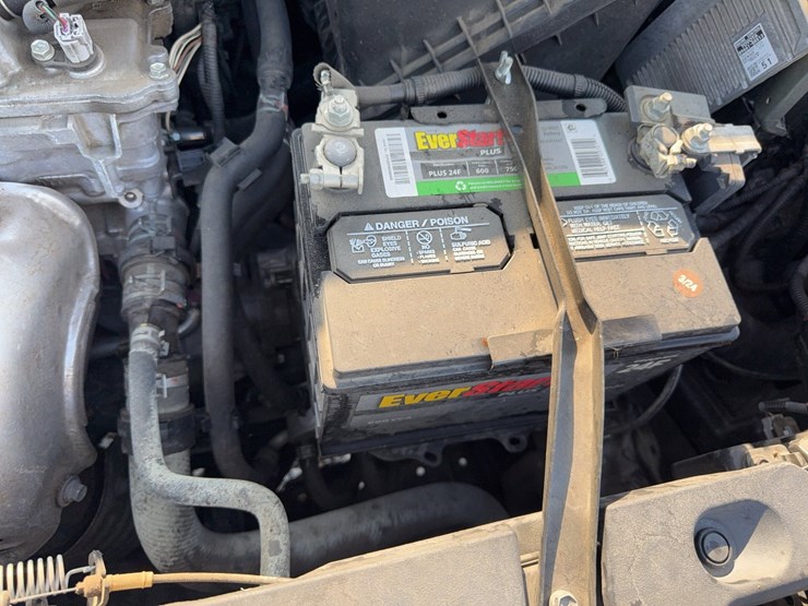 2018-toyota-rav4-image-43