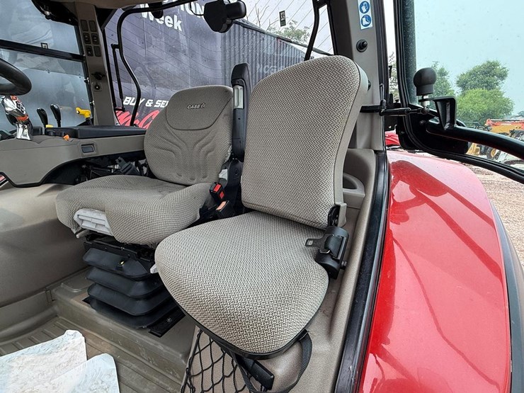 case-ih-vestrum-130-image-22