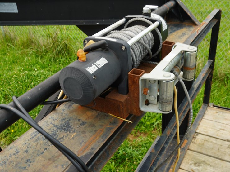 #136-•-2013-appalachian-49290-24'-trailer-image-18