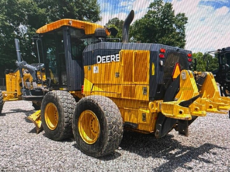 2018-deere-672g-image-2