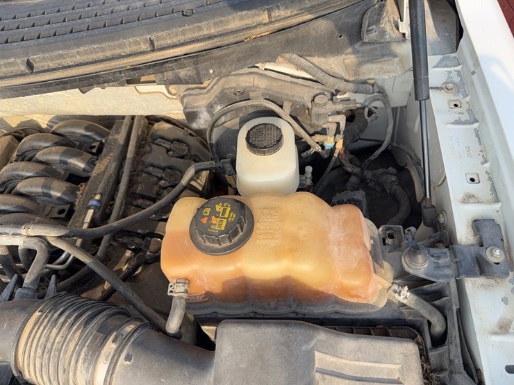 2012-ford-f150-image-32