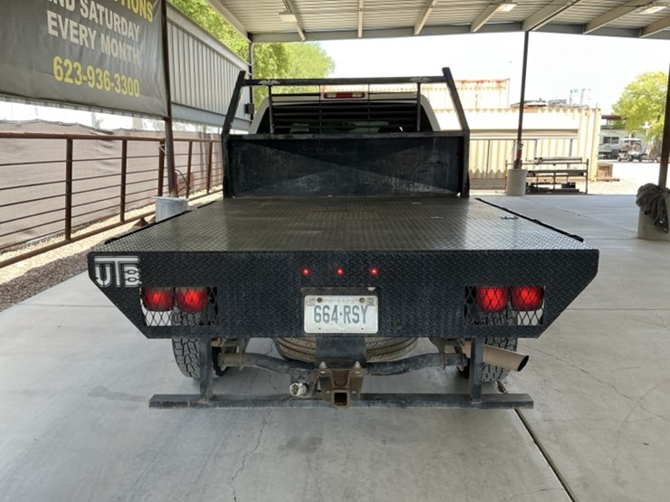2005-gmc-sierra-2500hd-image-6