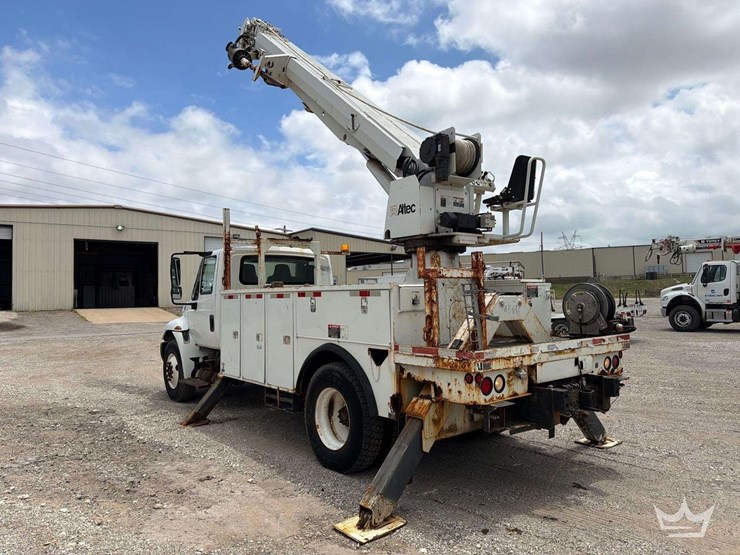 2008-international-durastar-4300-image-5