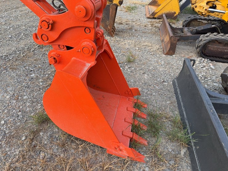2023-hitachi-zx55u-5a-image-21