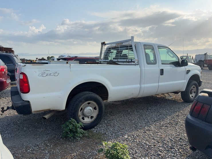 2008-ford-f250-image-12