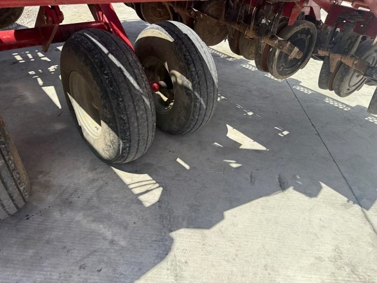 case-ih-5500-image-15