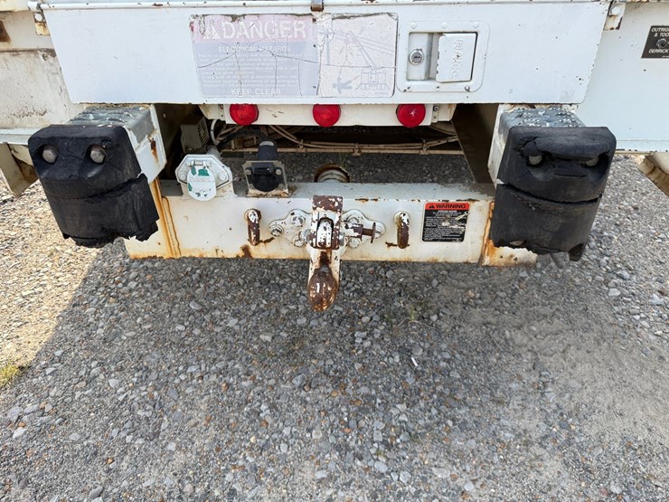 2007-international-durastar-4300-image-19