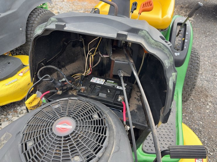 john-deere-l118-image-16