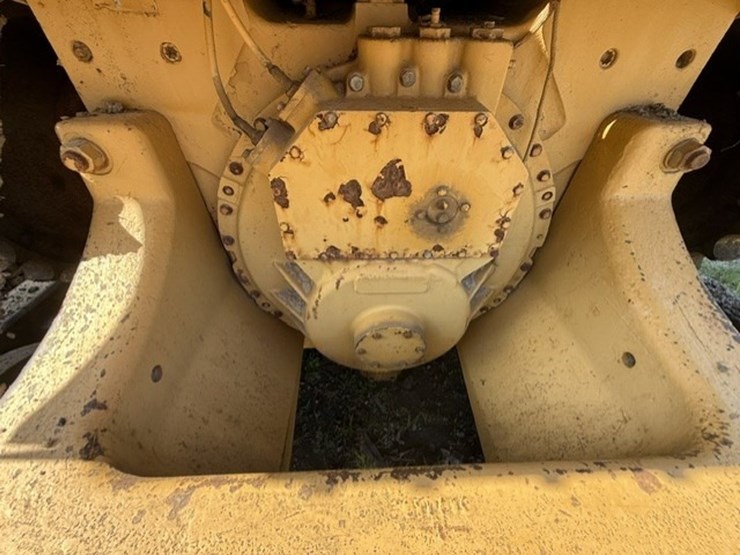 1991-caterpillar-d8n-image-38