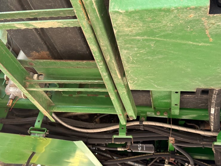 2002-john-deere-4710-image-94