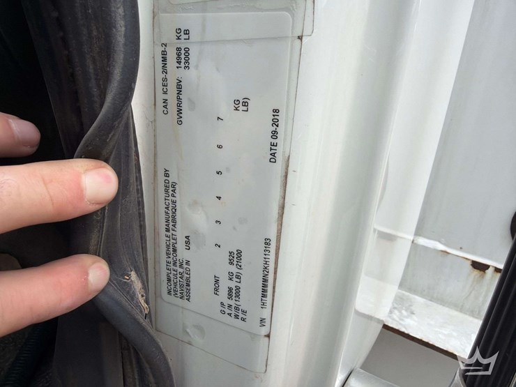 2019-international-durastar-4300-image-8