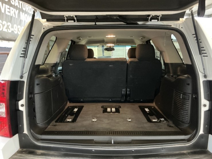 2013-chevrolet-tahoe-image-9