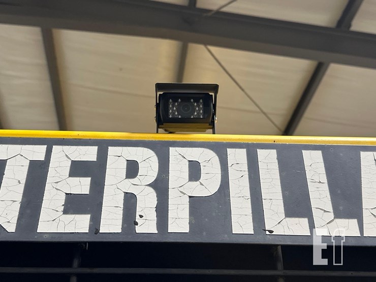 2004-caterpillar-120h-image-9