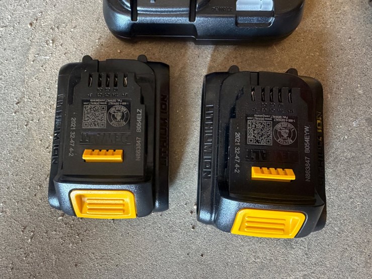 #21-•-dewalt-power-drill-image-4