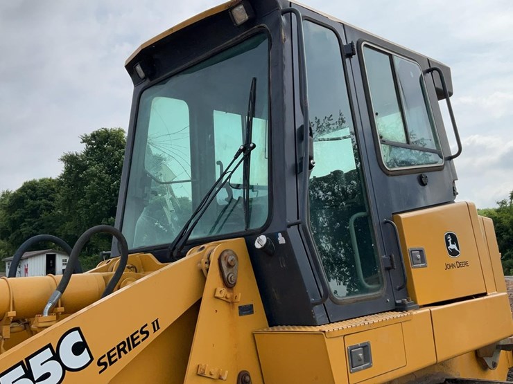 2005-deere-655c-image-37