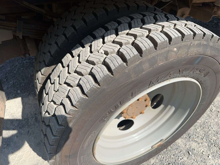 2015-ford-f450-xl-image-11