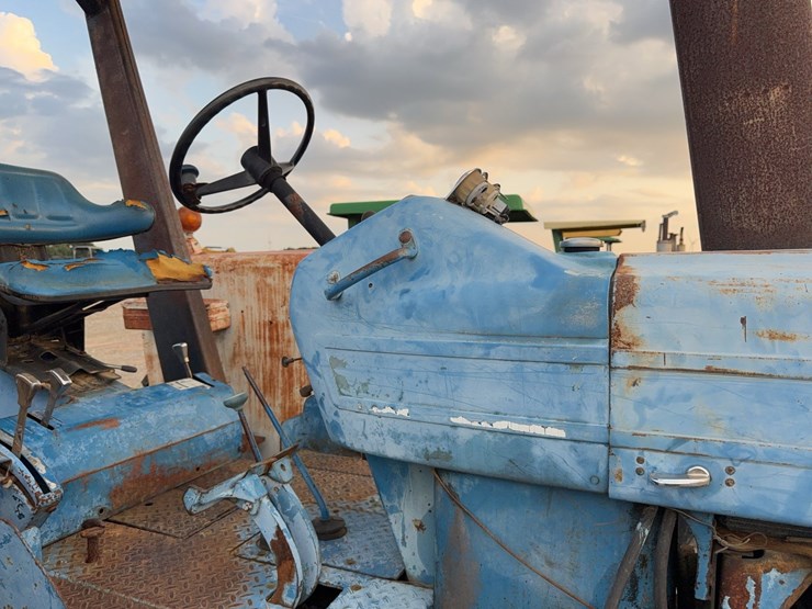 ford-tractor-image-51