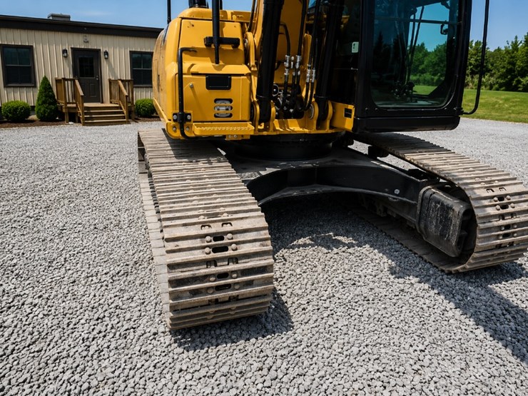2020-caterpillar-316fl-image-5