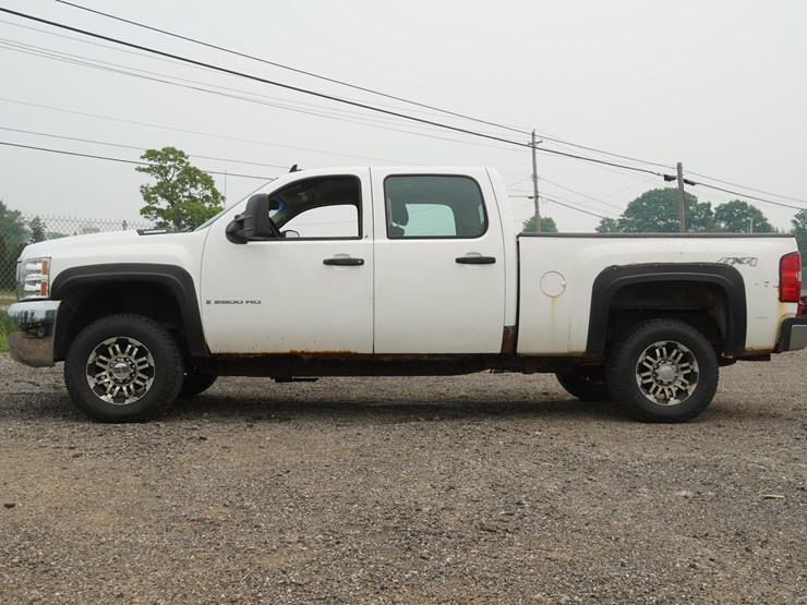 2008-chevrolet-2500-image-97