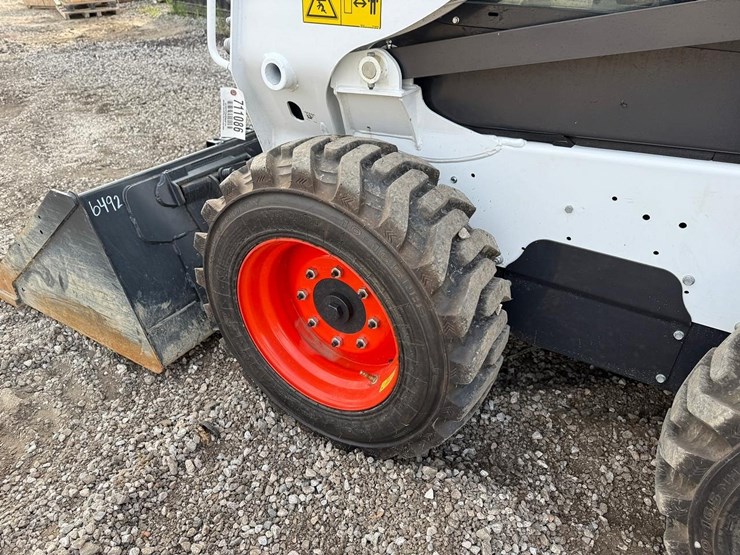 2025-bobcat-s590-image-16