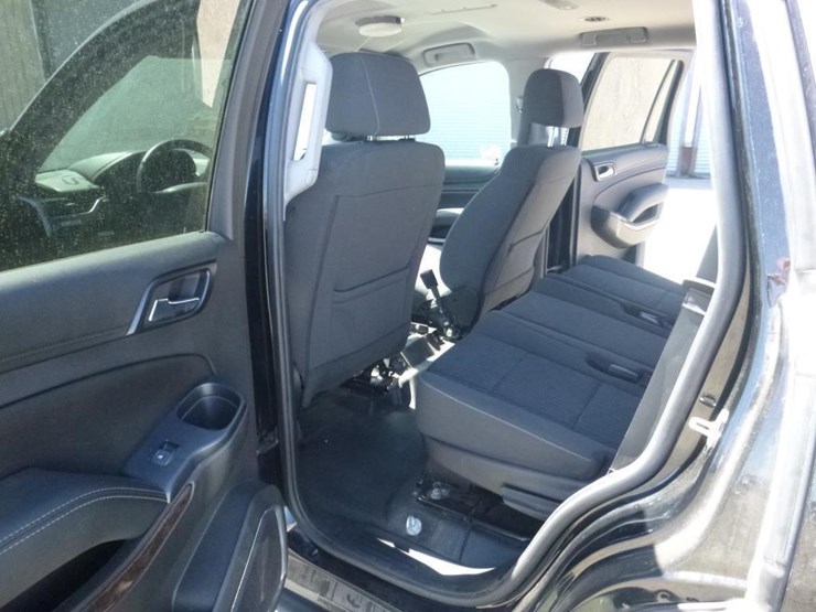 2018-chevrolet-tahoe-image-7
