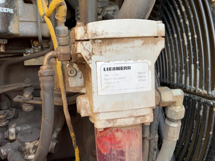 2005-deere-655c-image-32