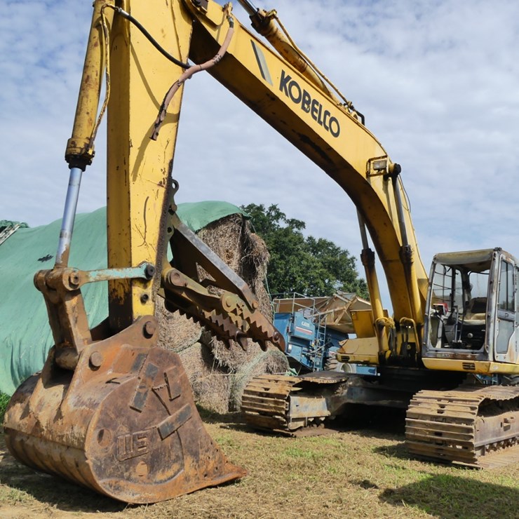 KOBELCO SK220 LC