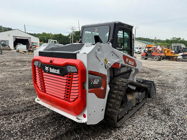 2025-bobcat-t62-image-4