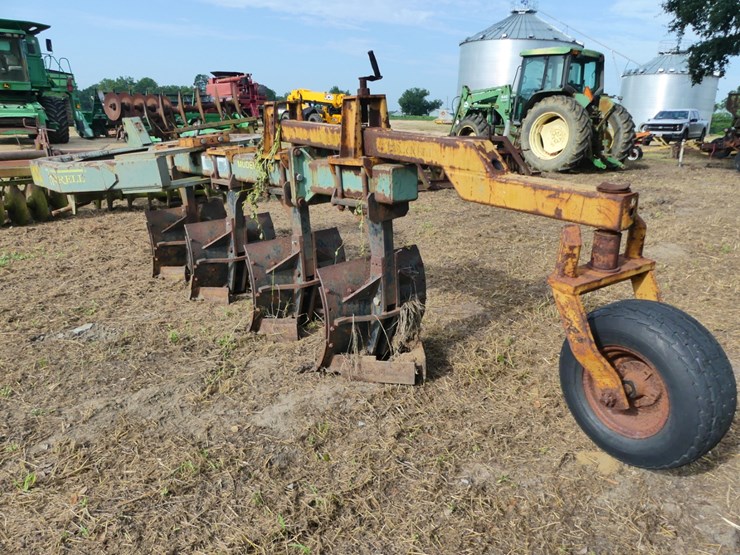 harrell-8205-image-4
