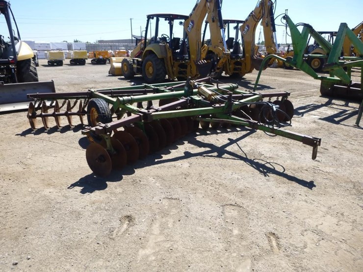 john-deere-15-image-2