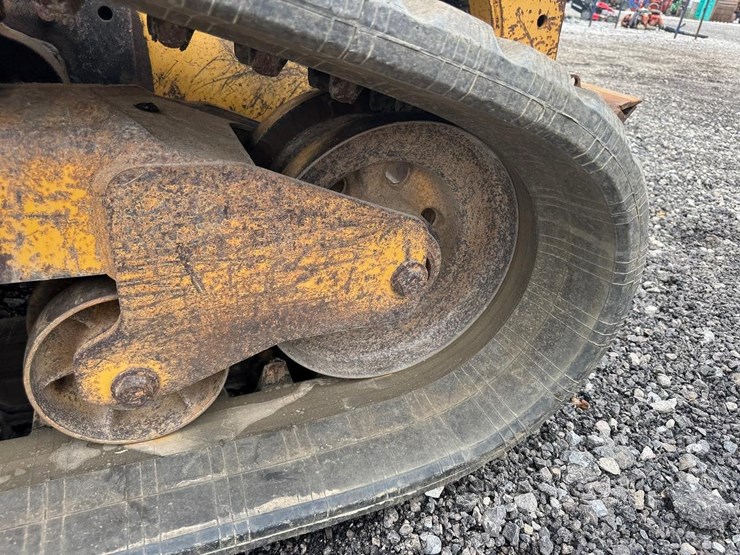 2008-caterpillar-289c-image-19