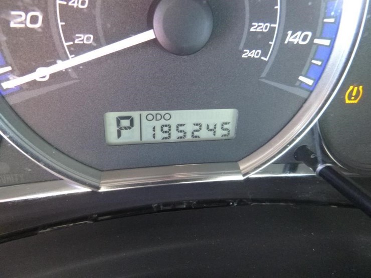 2012-subaru-forester-image-14